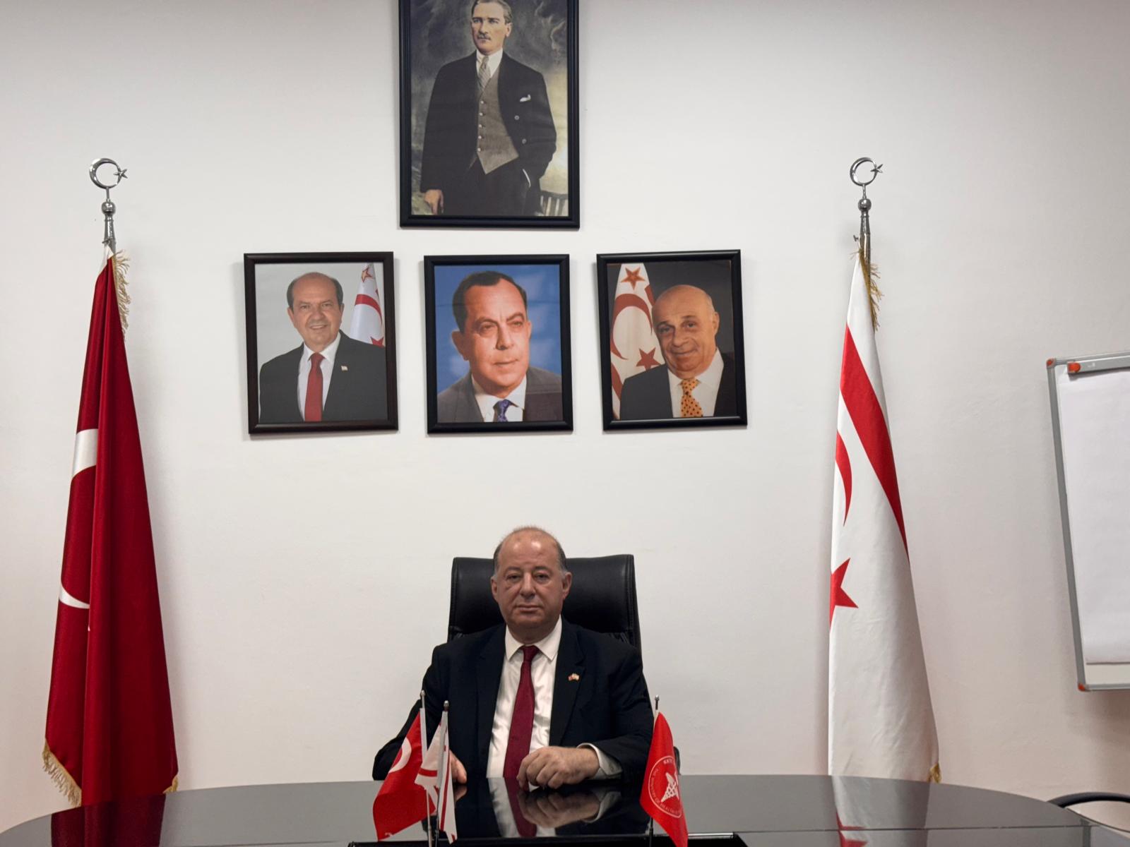 Sağlık Bakanı Dinçyürek, Dr. Fazıl Küçük’ü 41’inci ölüm yıl dönümünde andı: “Halkına güç ve ilham verdi”