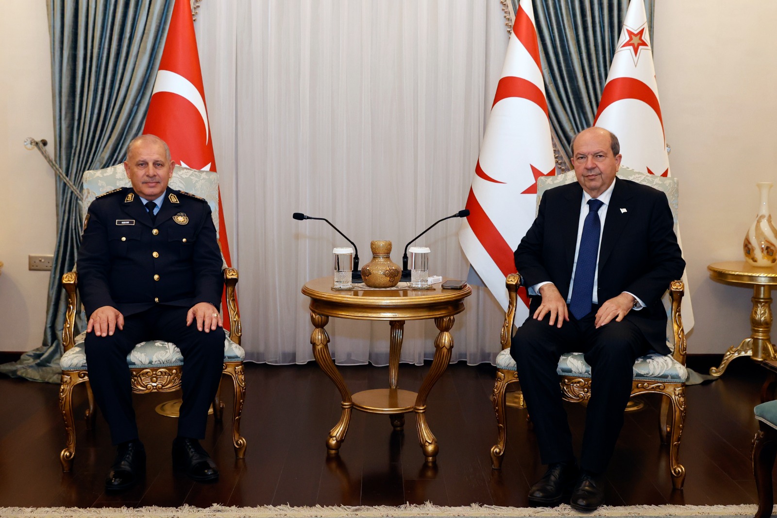 Cumhurbaşkanı Ersin Tatar, Polis Genel Müdürü Kuni’yi kabul etti