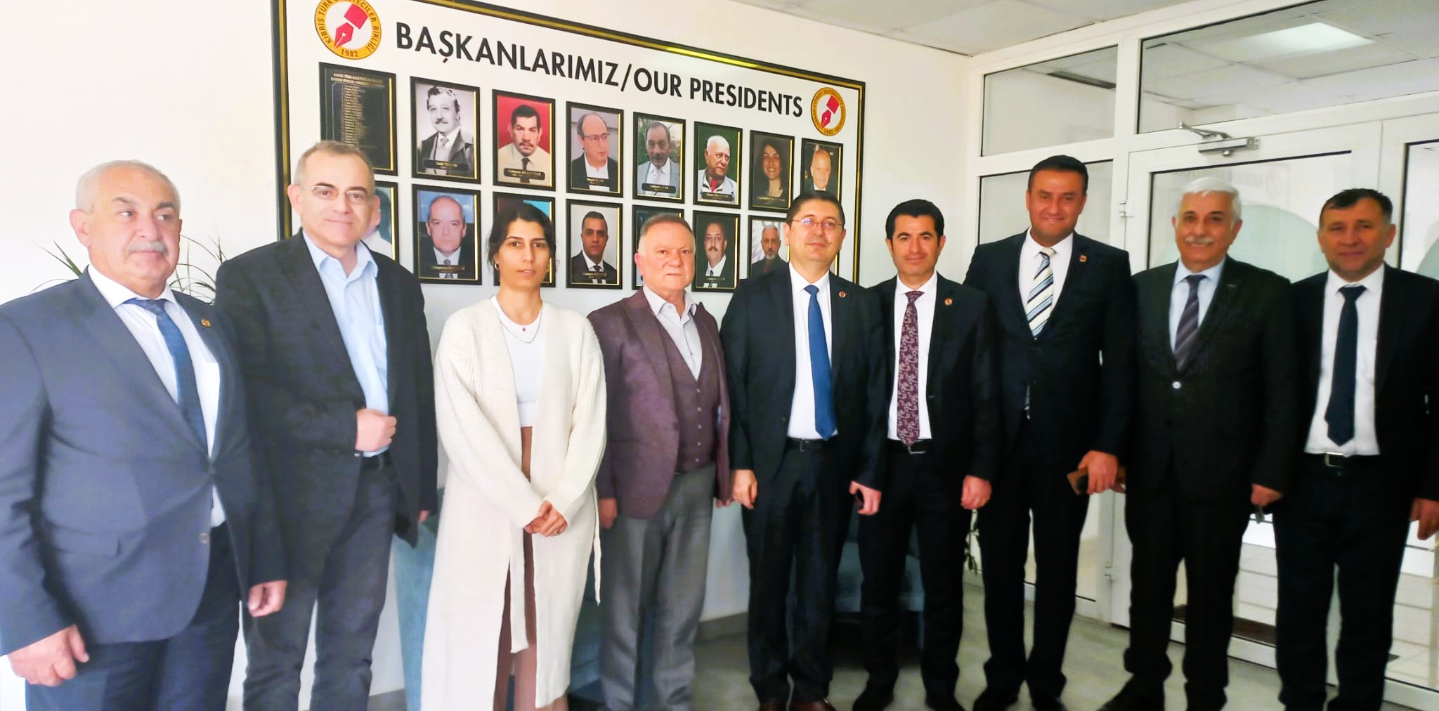 Anadolu Basın Birliği, Kıbrıs Türk Gazeteciler Birliği’ni ziyaret etti