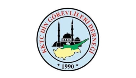 Din Görevlileri Derneği’nden “din görevlisi kıyafetiyle” yayına çıkan gazeteciye tepki…