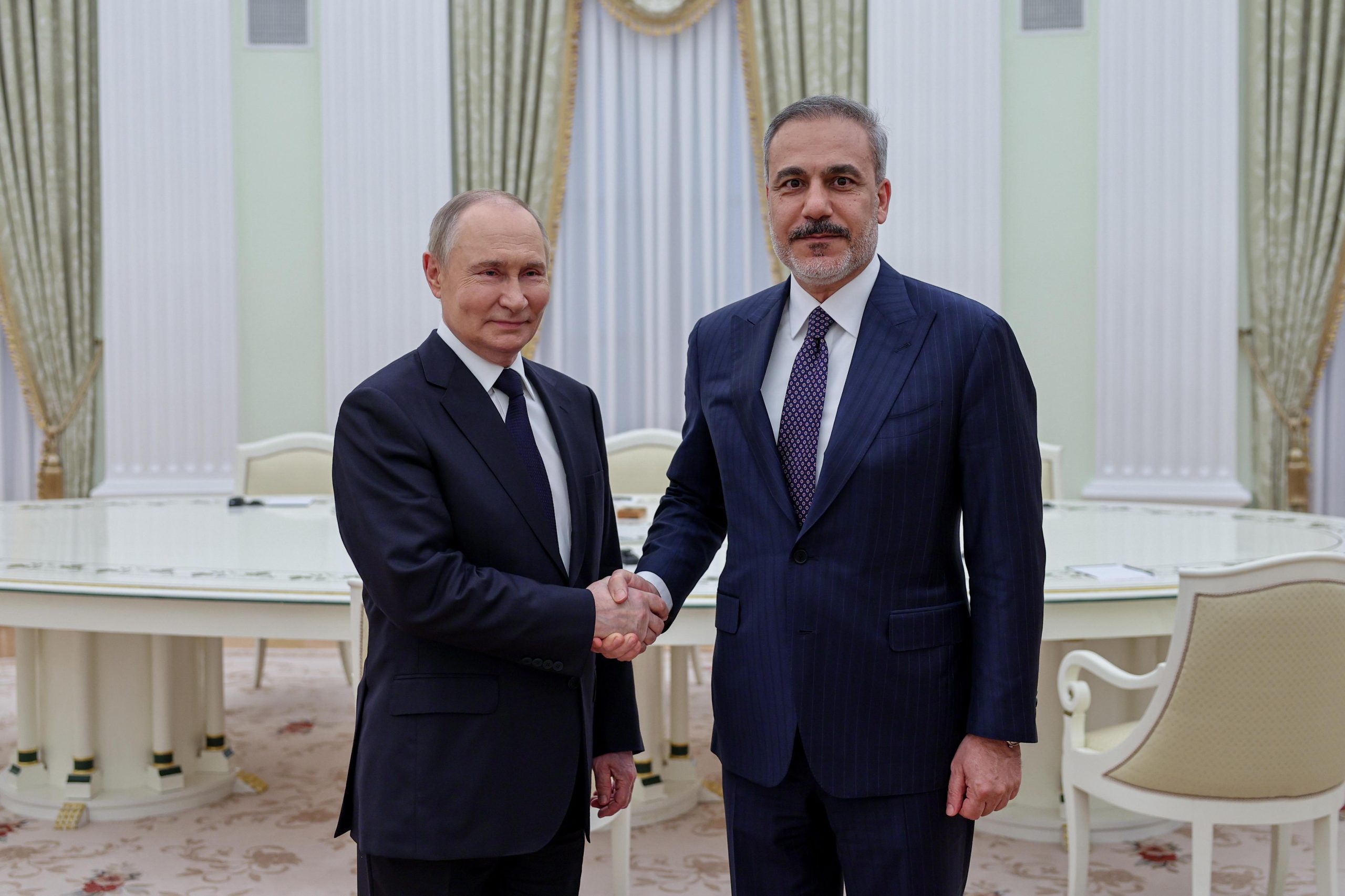 Fidan, Putin ile bir araya geldi