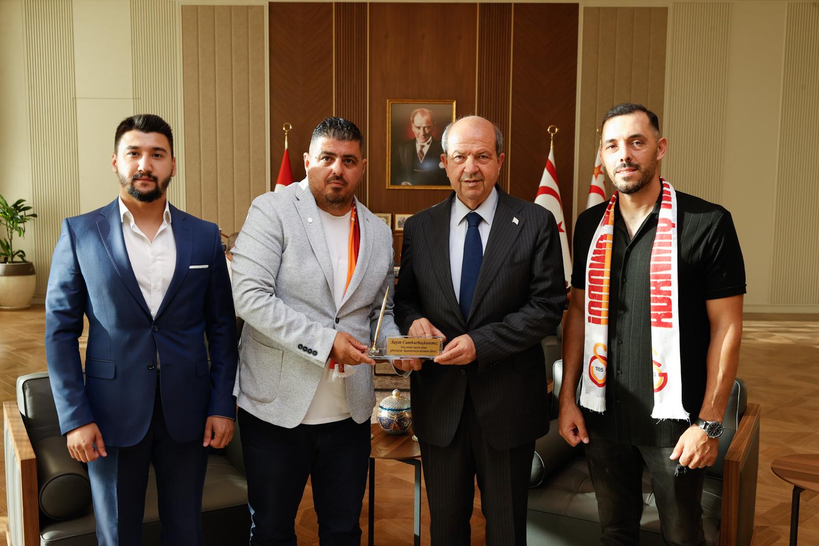 Tatar, Galatasaray Taraftar Derneği heyetini kabul etti