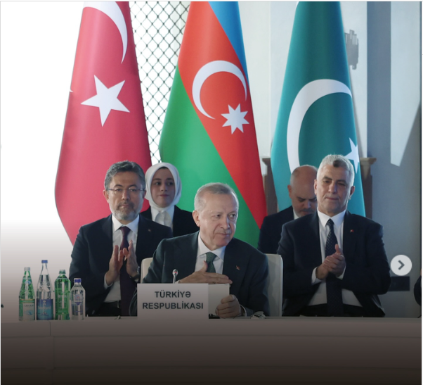 Türkiye Cumhurbaşkanı Erdoğan, Türkiye-Azerbaycan-Pakistan Üçlü Zirvesi’nde konuştu
