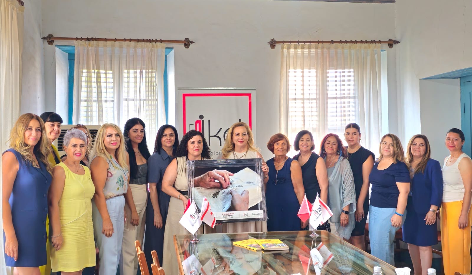 Sibel Tatar, İş Kadınları Derneği’ni ziyaret etti