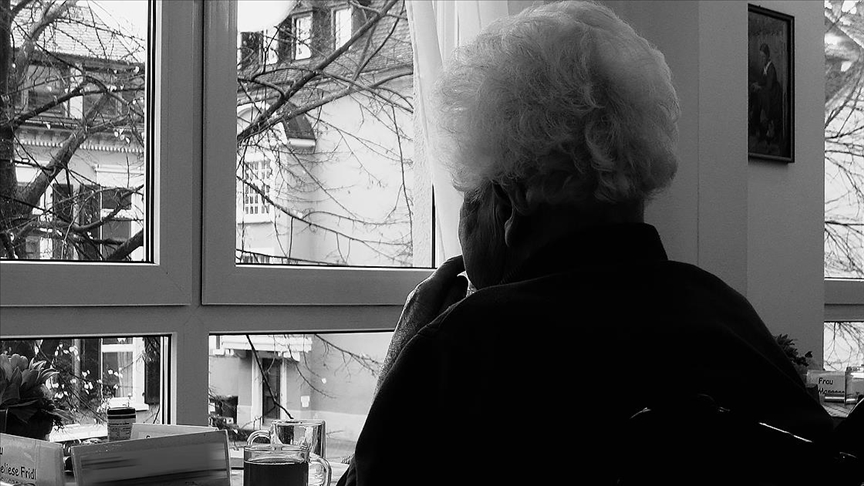 Bilim insanları, Alzheimer hastalığını önlemeye yardımcı olabilecek yeni bir araştırma ortaya koydu