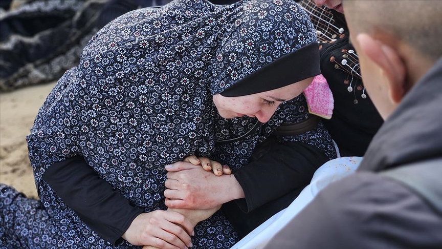 İsrail’in Gazze Şeridi’ne düzenlediği saldırılarda en az 25 Filistinli hayatını kaybetti