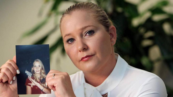Epstein mağdurlarından Virginia Giuffre, anılarında “seks kölesi olarak öleceğini” düşündüğünü yazdı