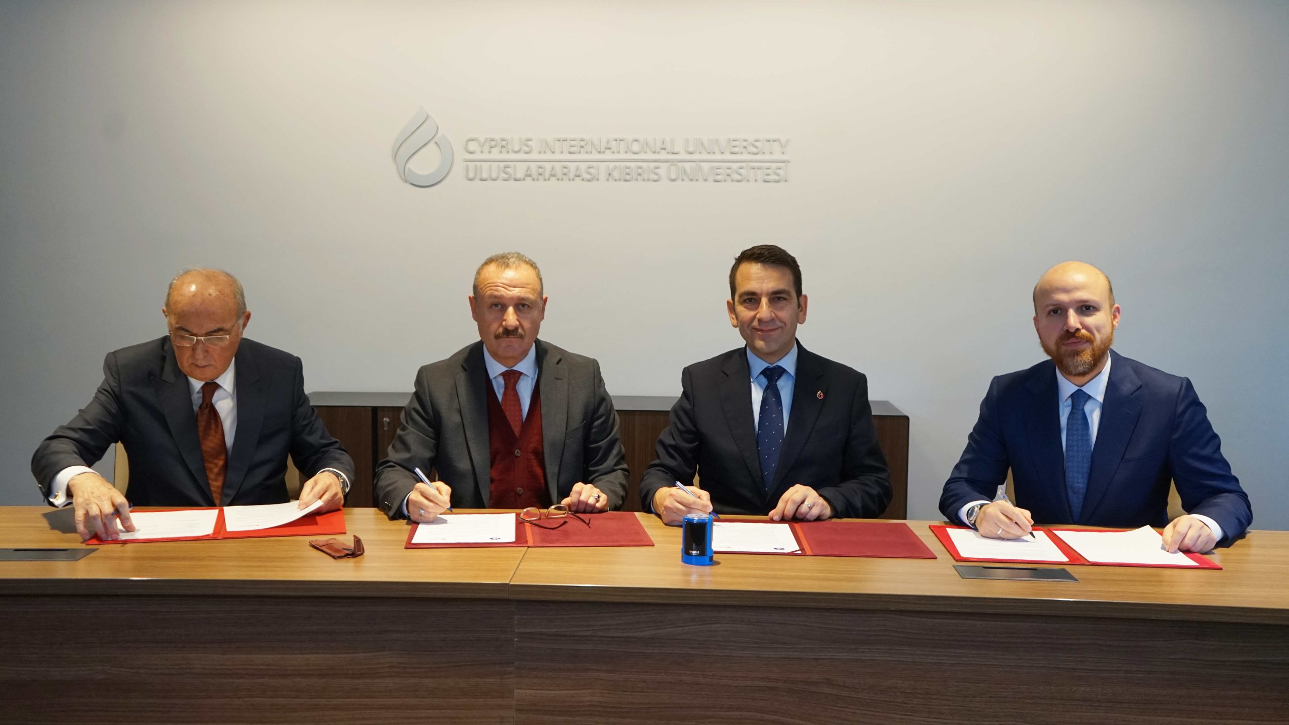 UKÜ, Türkiye’den iki üniversite ile iş birliği protokolü imzaladı