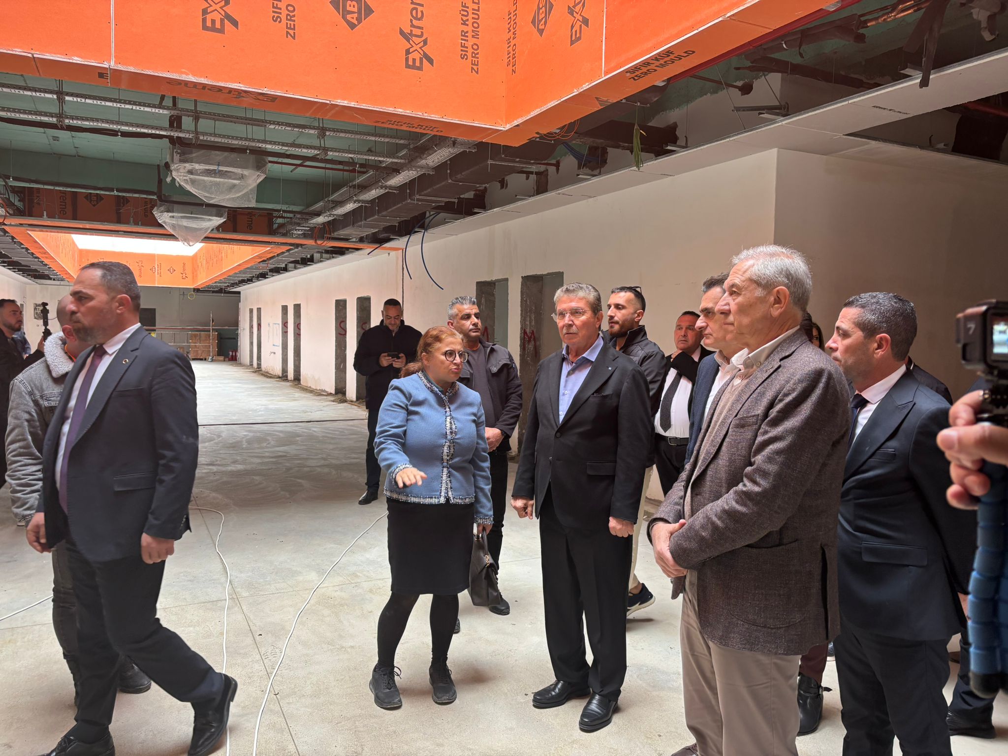 Başbakan Üstel, Güzelyurt Hastanesi inşaatını ziyaret etti