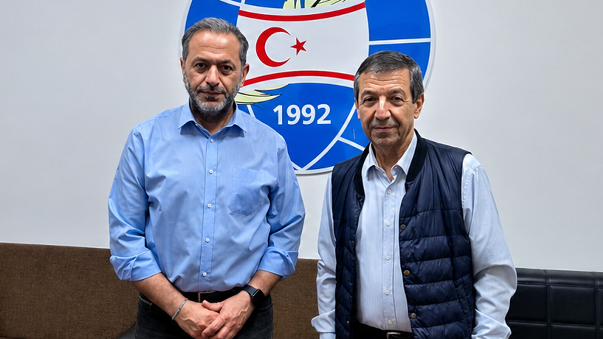 Bakan Ertuğruloğlu, Dış Basın Birliği’ni ziyaret etti