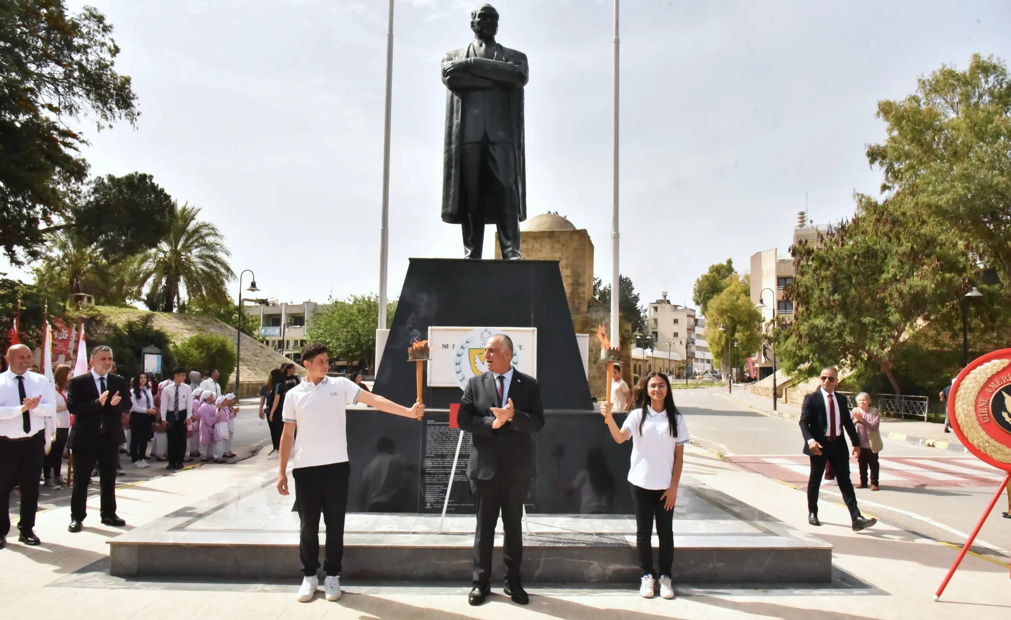 19 Mayıs Atatürk’ü Anma, Gençlik ve Spor Bayramı Haftası Gençlik Meşalesi’nin yakılmasıyla başladı