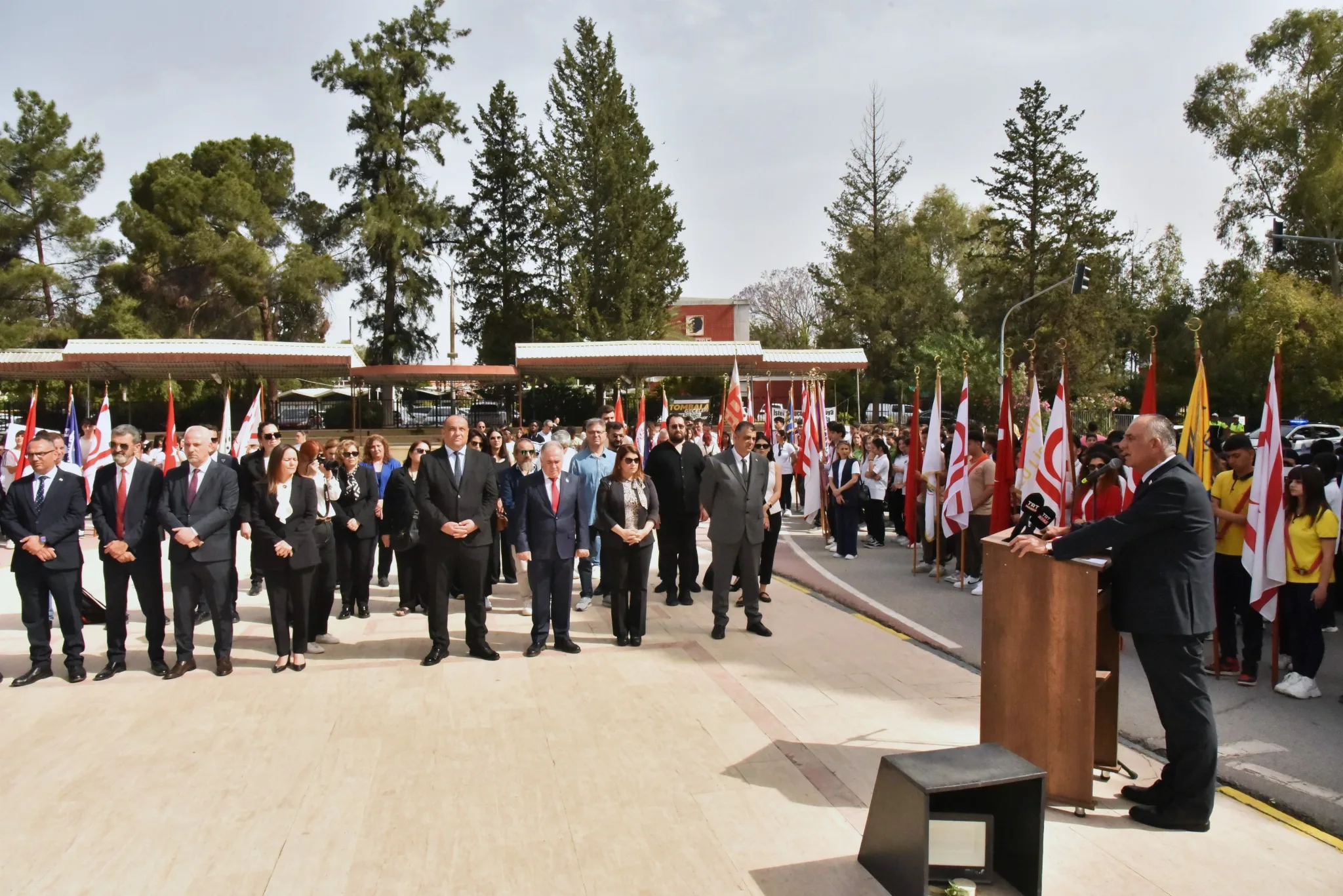19 Mayıs Atatürk’ü Anma, Gençlik ve Spor Bayramı Haftası Gençlik Meşalesi’nin yakılmasıyla başladı