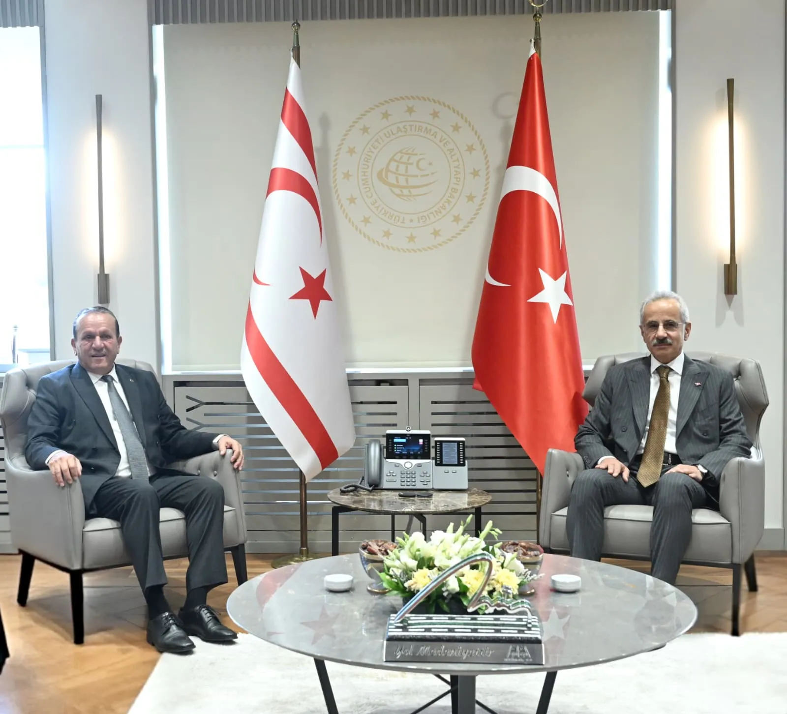 Ataoğlu ve Arıklı, Uraloğlu'nu ziyaret etti