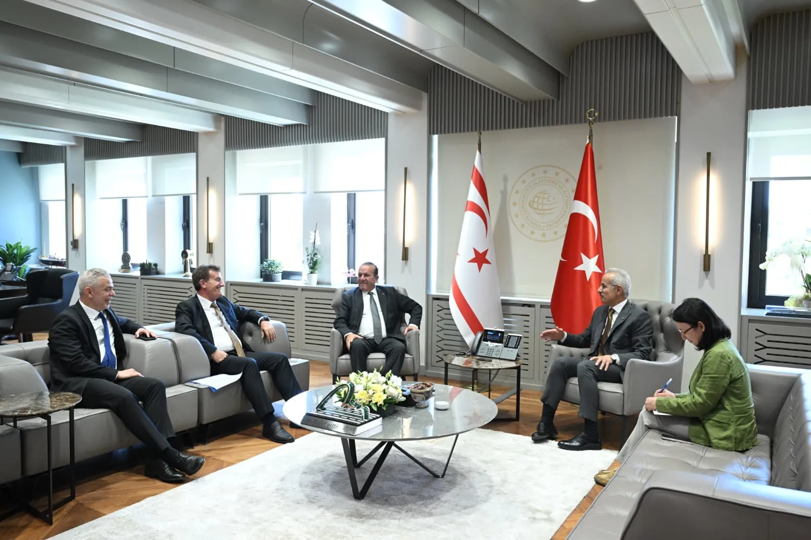 Ataoğlu ve Arıklı, Uraloğlu'nu ziyaret etti