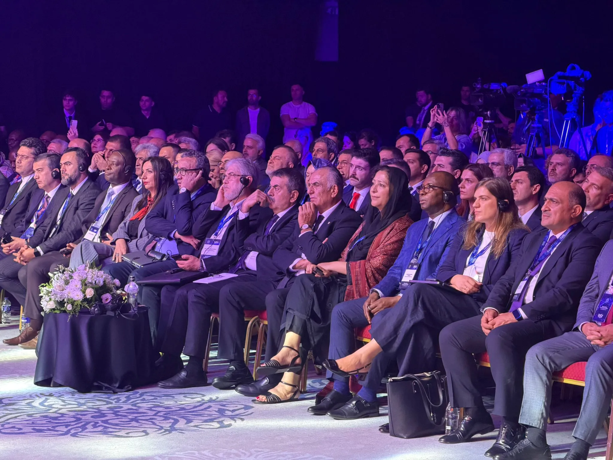 Çavuşoğlu, Türkiye Eğitim Teknolojileri Zirvesi’ne katıldı