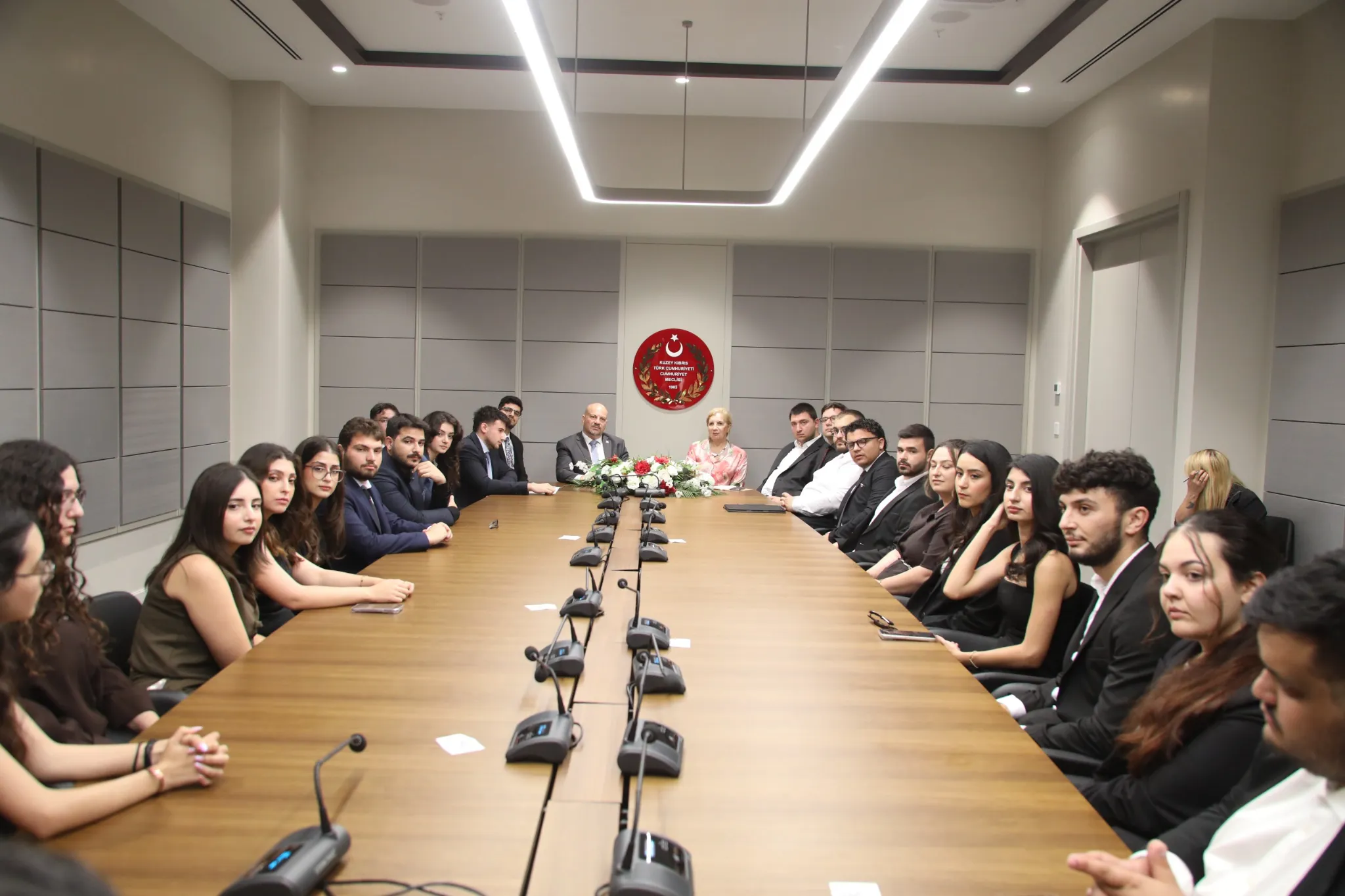 Cumhuriyet Meclisi’nde gençlerle toplantı yapıldı