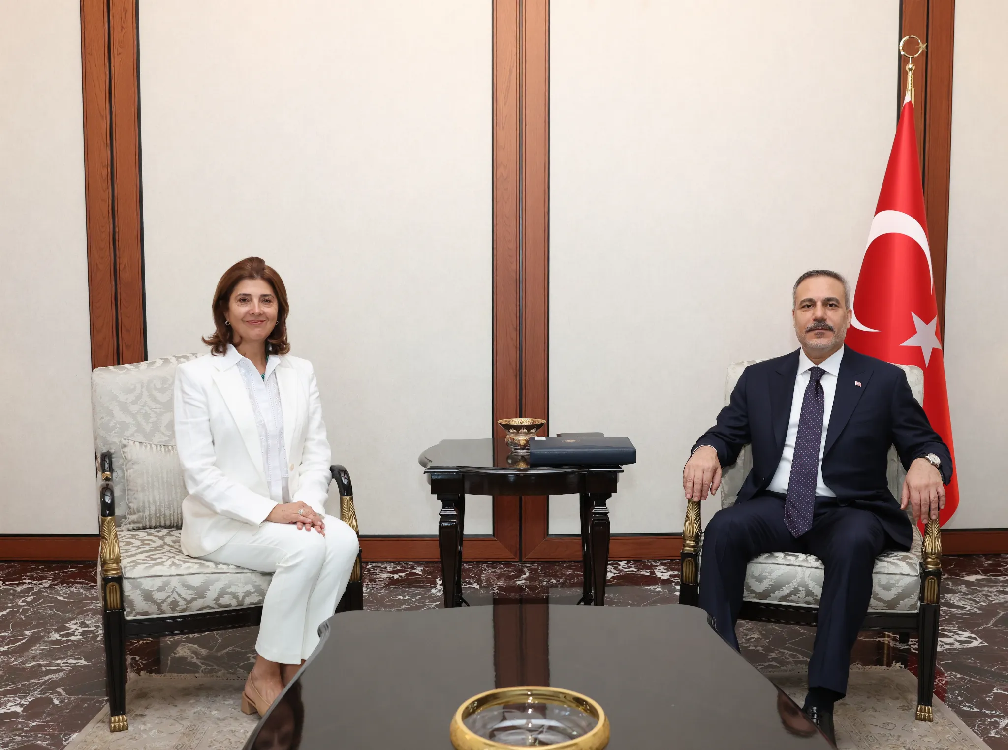 Fidan, Holguin’i kabul etti