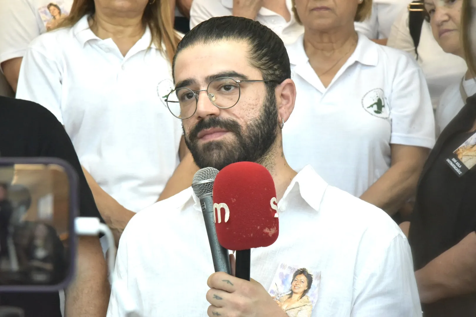 Gazeteci Sevgül Uludağ son yolculuğuna uğurlandı