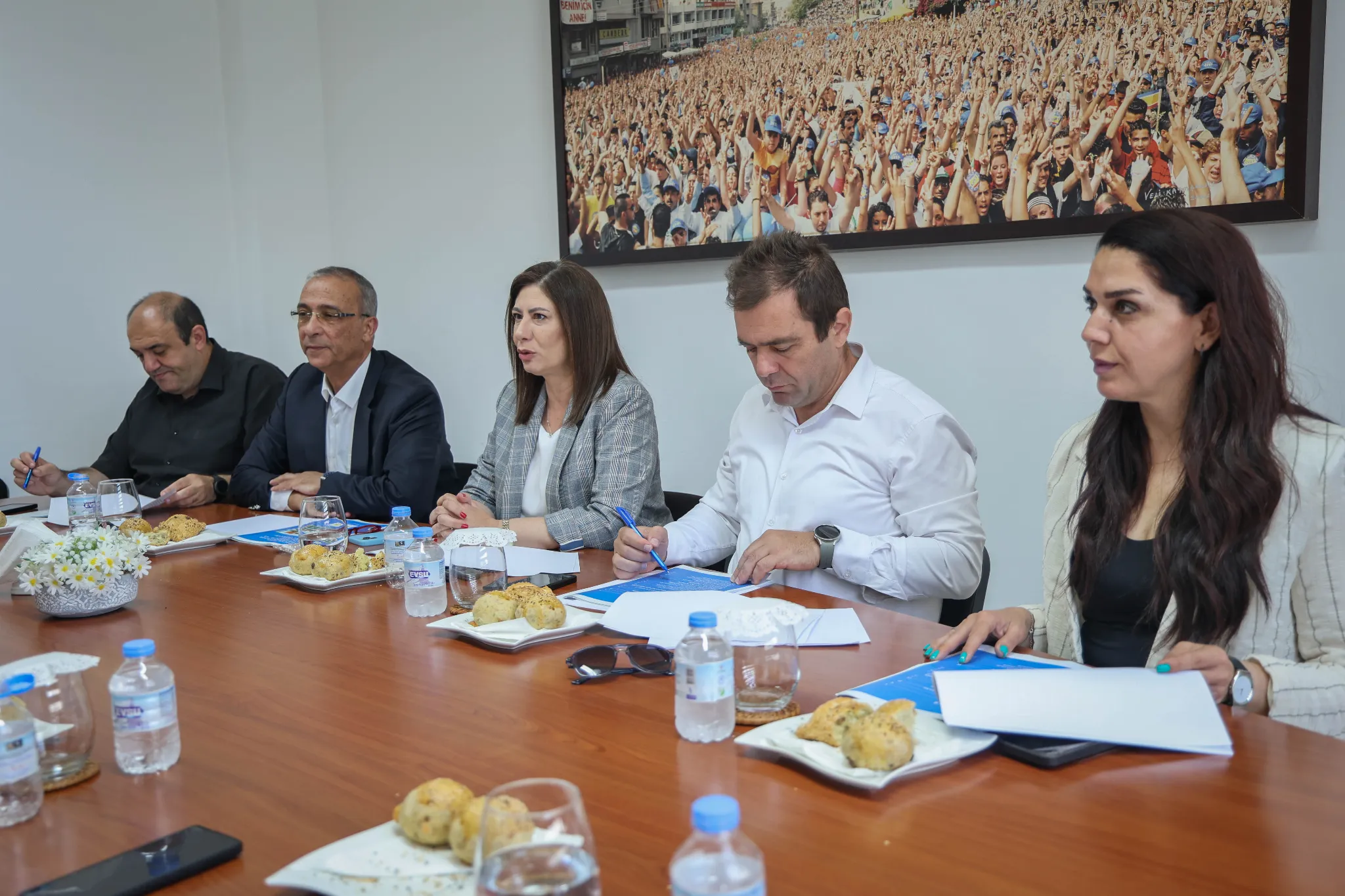 İncirli: “Hayat pahalılığıyla mücadele ülkenin önündeki en önemli başlıklardan biri olacak”