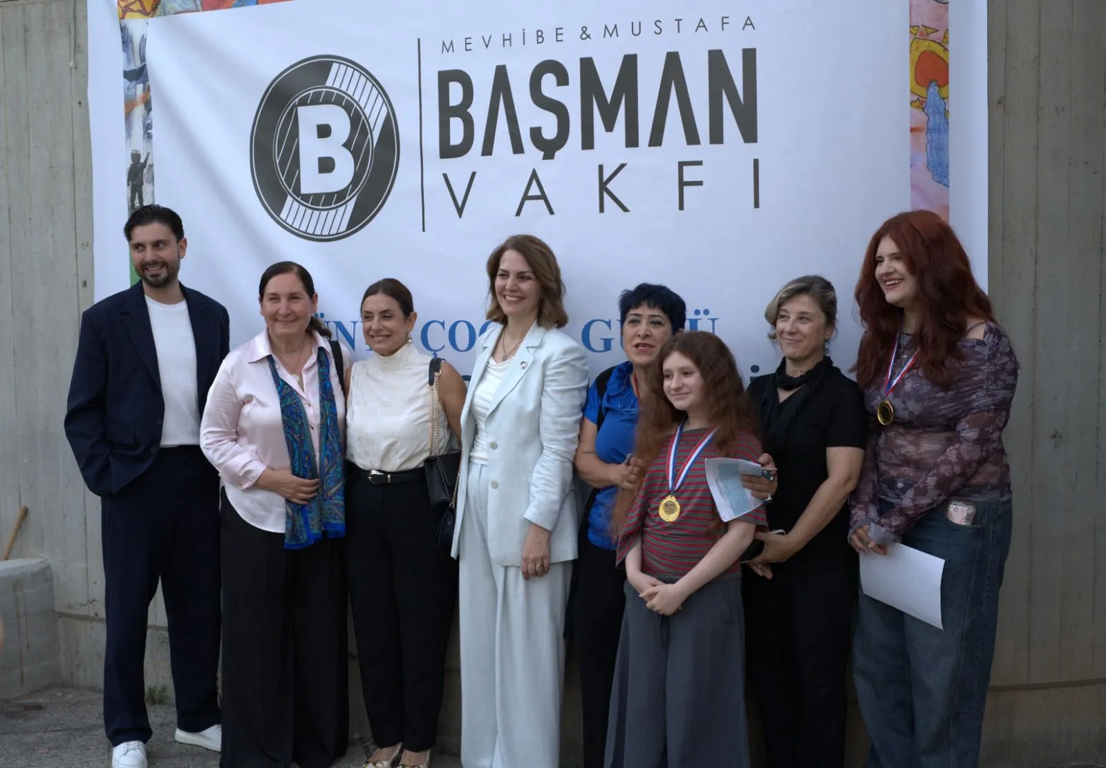 “Kendi Masalımı Çiziyorum” yarışmasının ödül töreni ve sergisi yapıldı