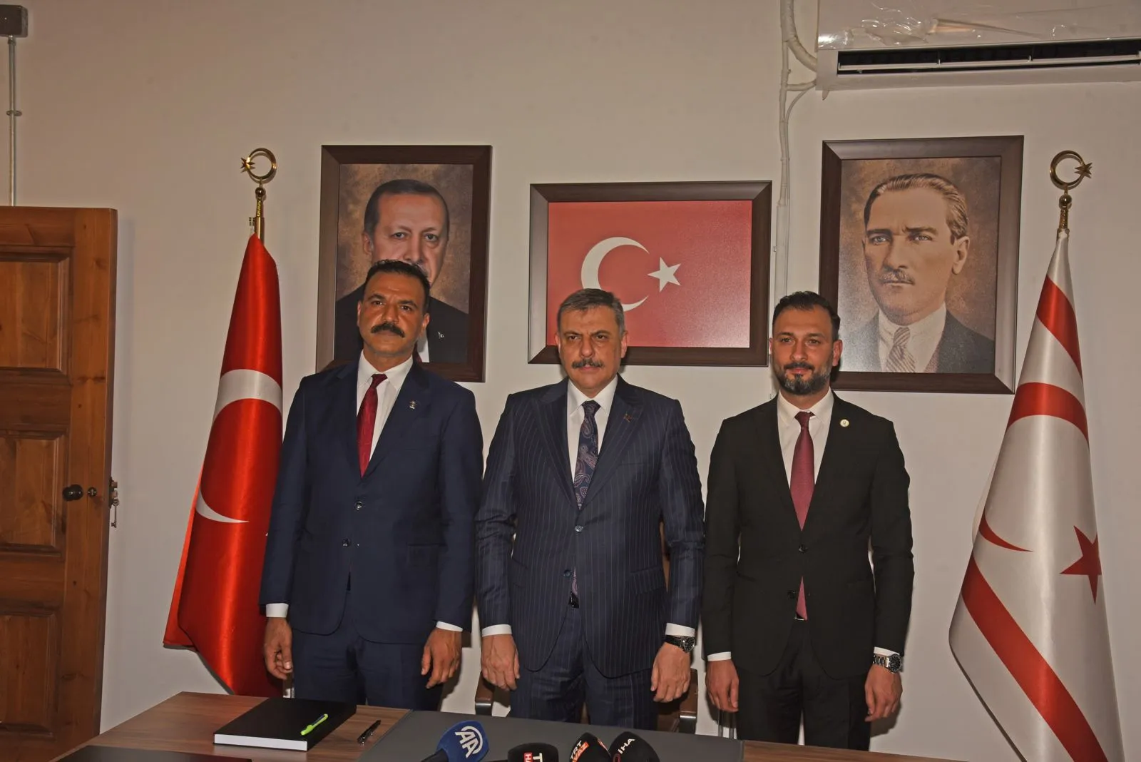 Oğuz ve Çiftçi, Selimiye Camisi’ni ziyaret etti