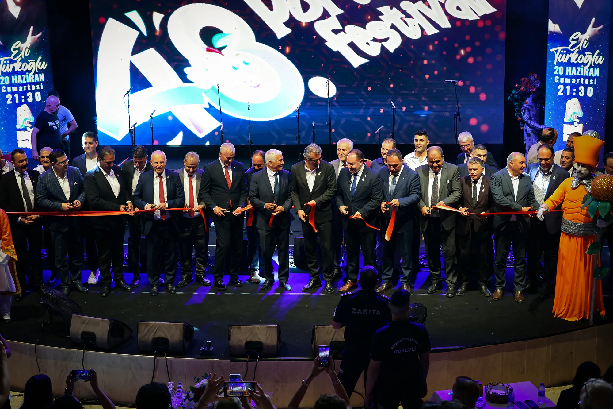 Öztürkler, Güzelyurt Portakal Festivali’ne katıldı: “Toprağa, üretime, egemenliğe ve bölgenin değerlerine sahip çıkacağız"