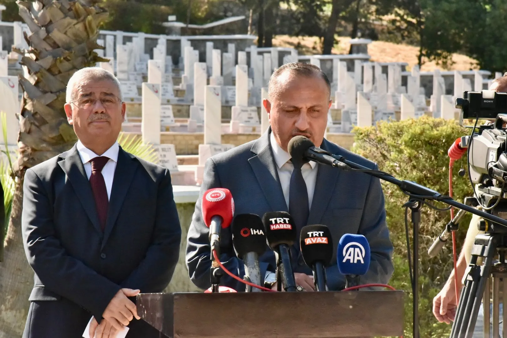 Boğaz Şehitliği’nde 15 Temmuz töreni.. Başçeri: “İrade de zafer de bizimdir”