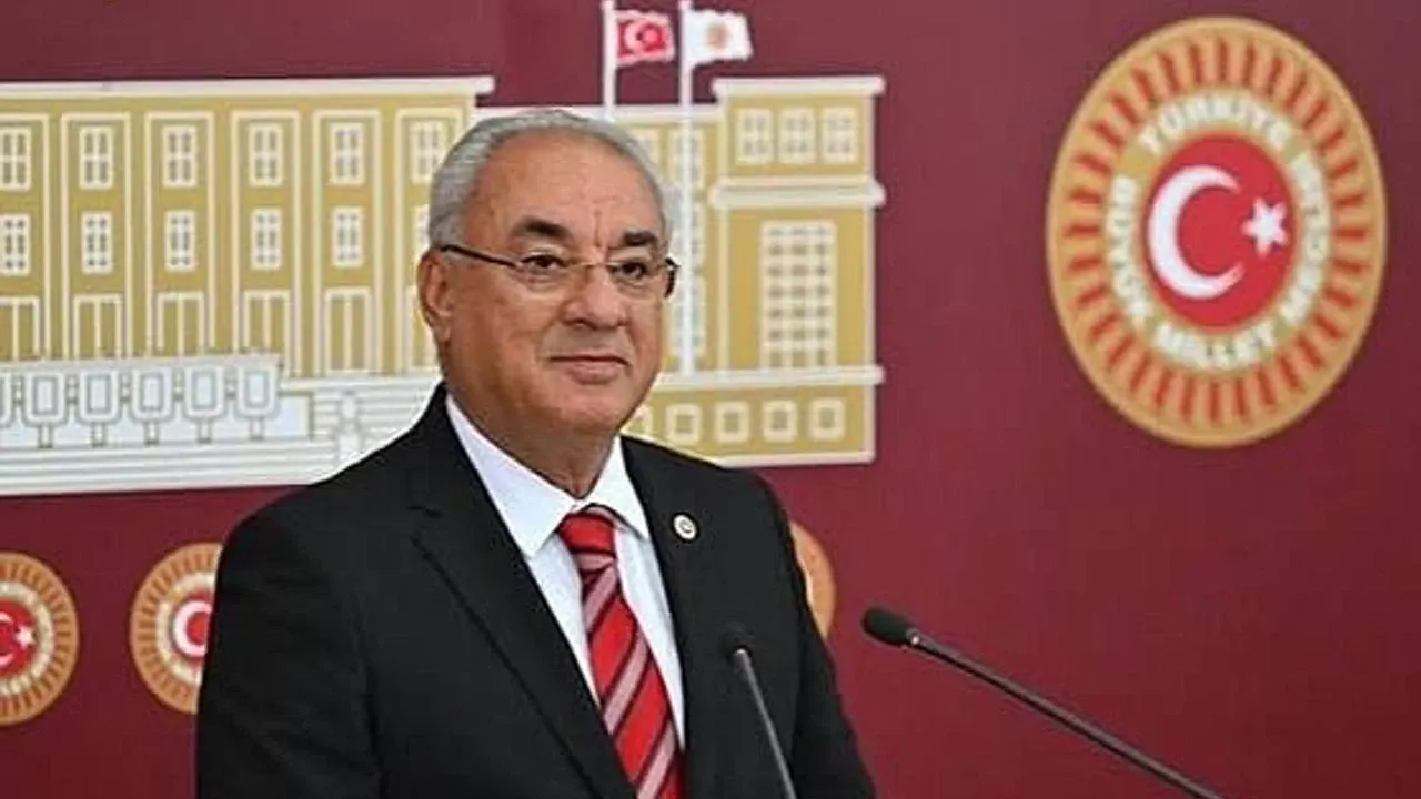 DSP Genel Başkanı Aksakal'dan Kıbrıs Barış Harekatı'nın 52. yıl dönümü mesajı