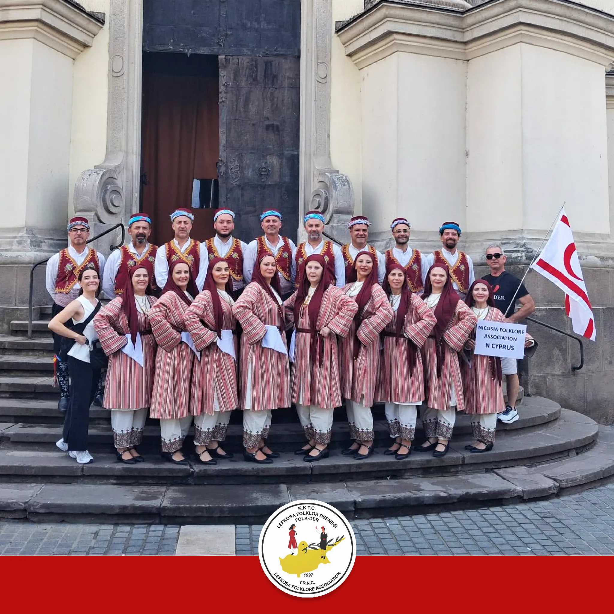 Folk-Der Macaristan'dan ödülle döndü
