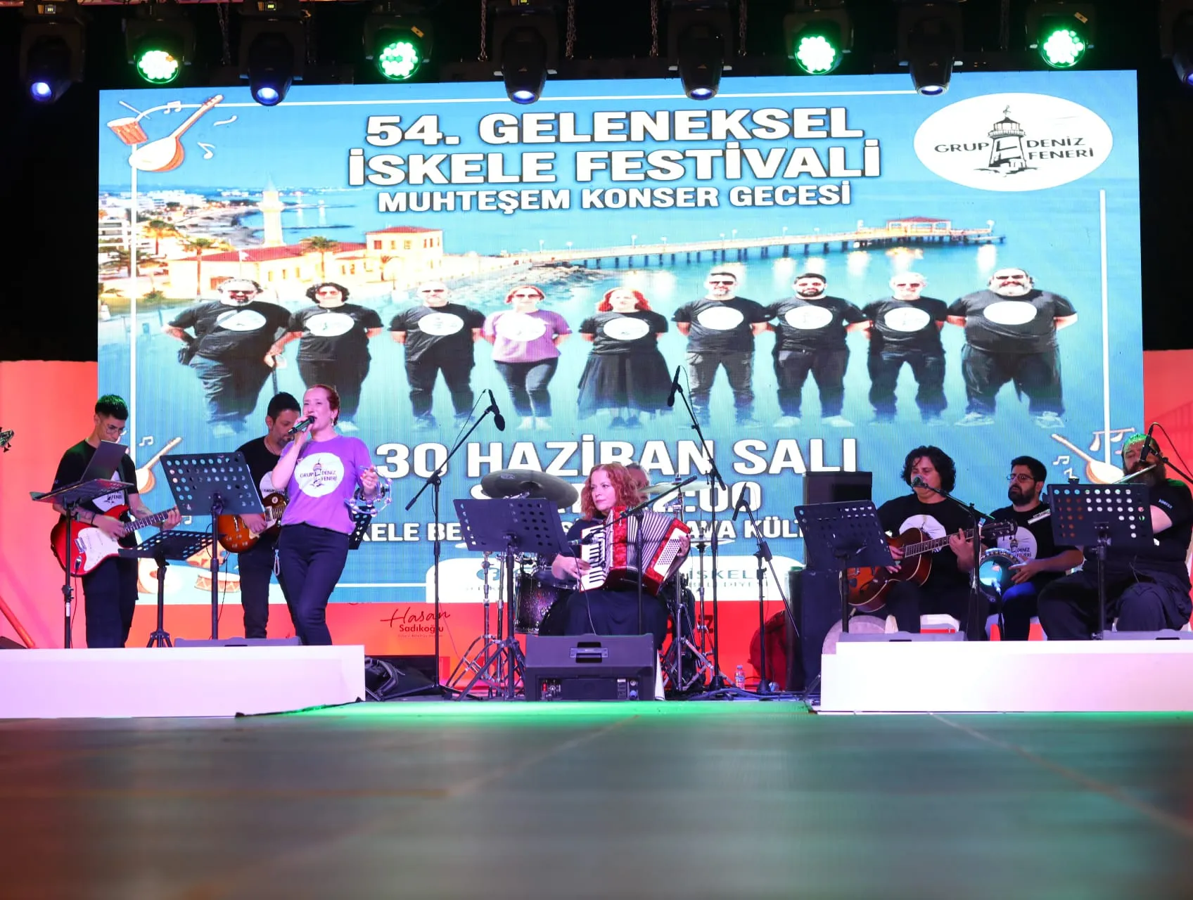 Geleneksel İskele Festivali’nde yerli sanatçılar konseri düzenlendi