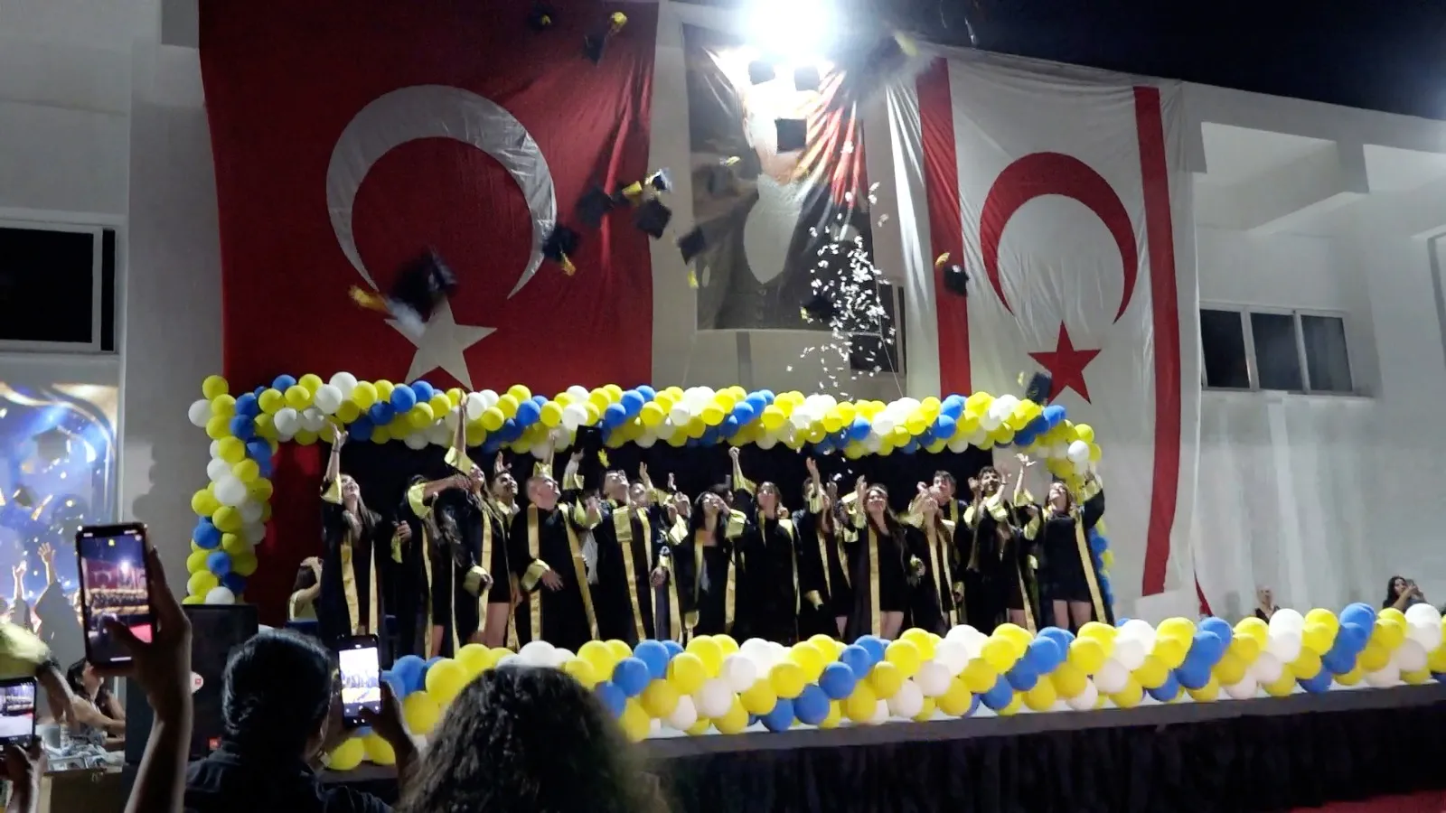 Güçlendirme çalışmaları tamamlanan Cumhuriyet Lisesi yeniden eğitime kazandırıldı