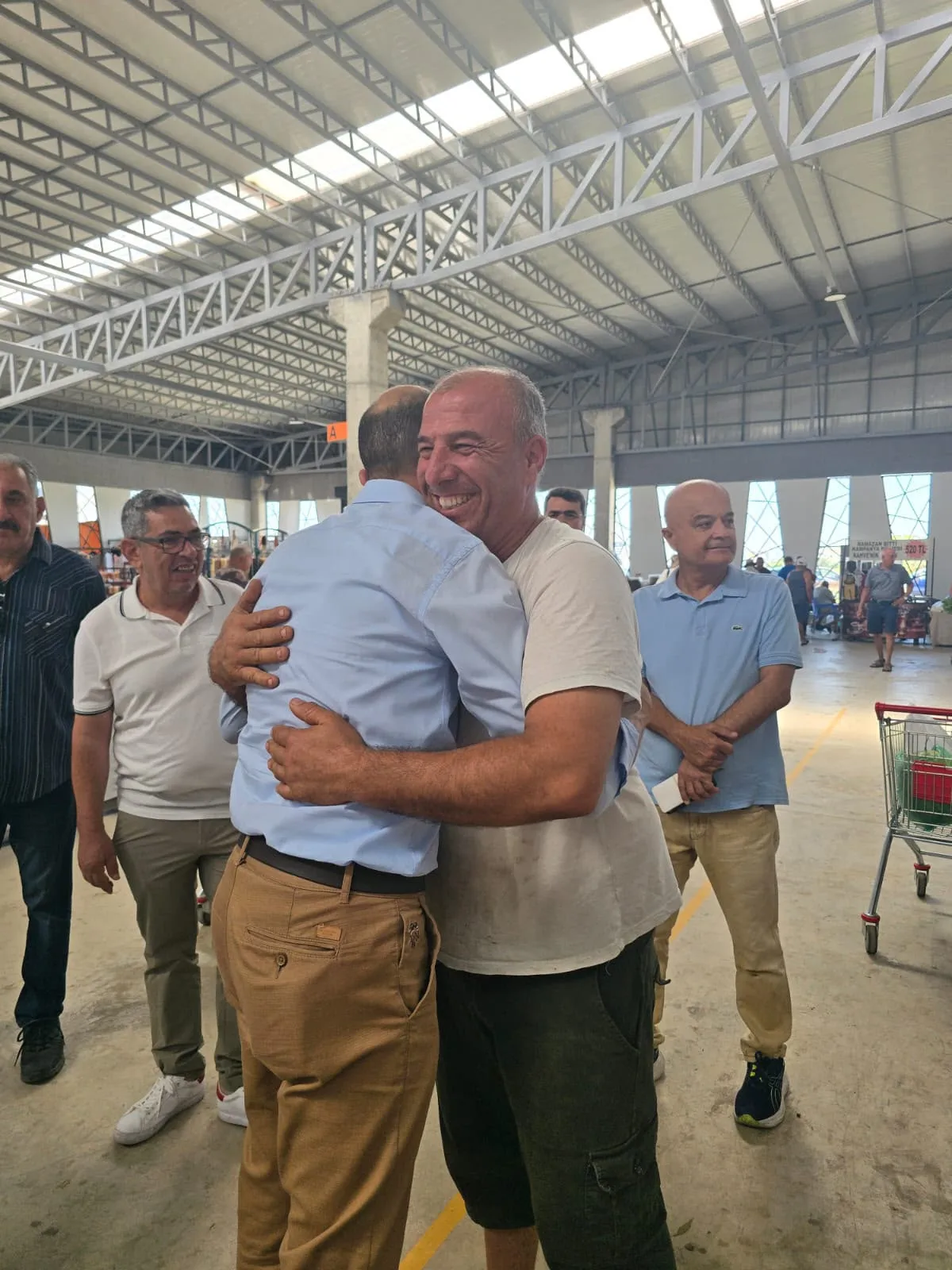 Halkın Partisi İskele pazarındaydı