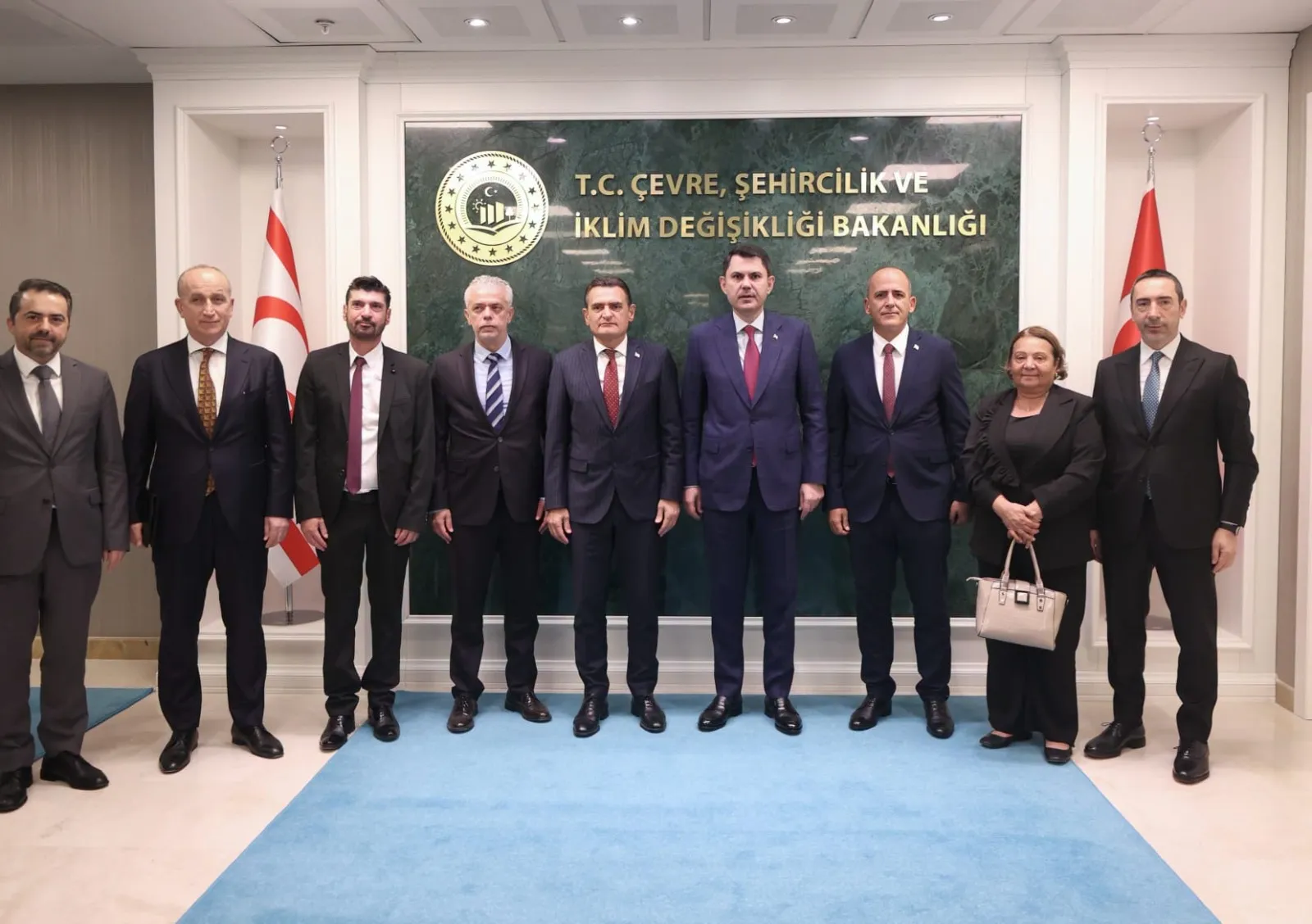 Oğuz, Çevre ve Şehircilik Bakanı Kurum'la görüştü