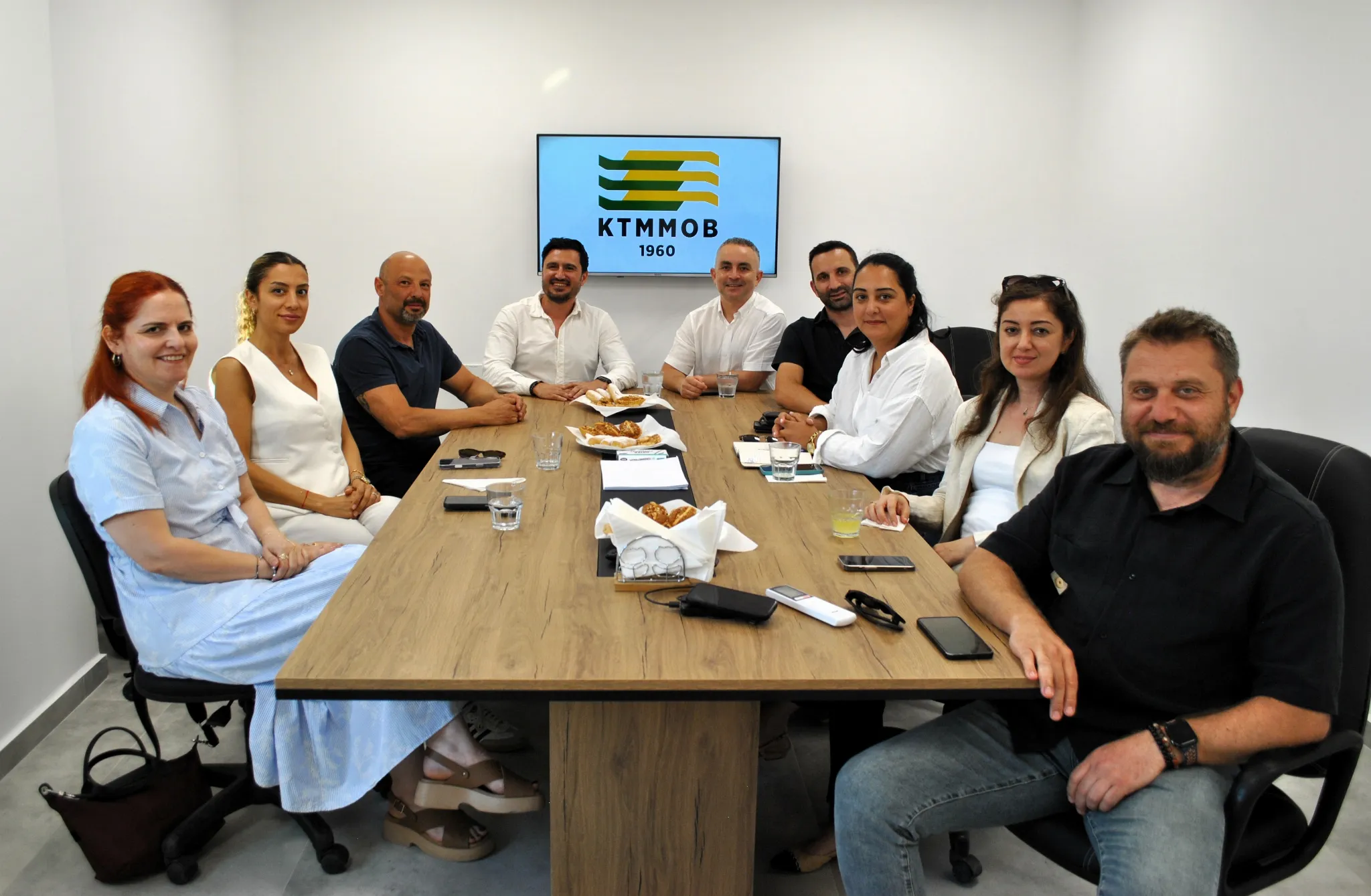 Tabipler Birliği, Mühendis ve Mimar Odaları Birliği’ni ziyaret etti